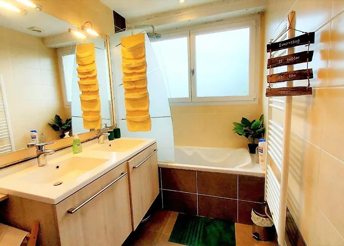 Lejlighed Cosy White, 2 Ch - Balcon Sud Et Garage Privatif